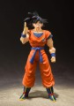 Dragon Ball Z S.H. Figuarts Action Figure Son Goku (A Saiyan Raised On Earth)